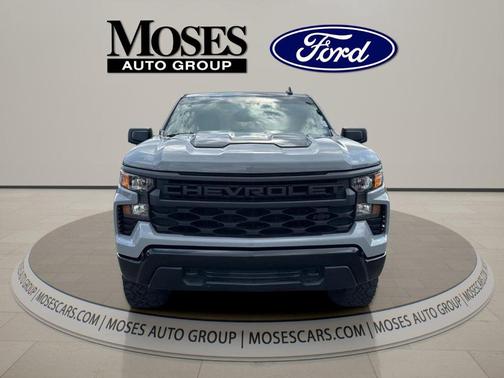 Slate Gray Metallic 2024 Chevrolet Silverado 1500 Custom Trail Boss