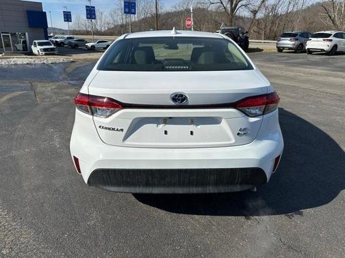 2025 Toyota Corolla Hybrid LE