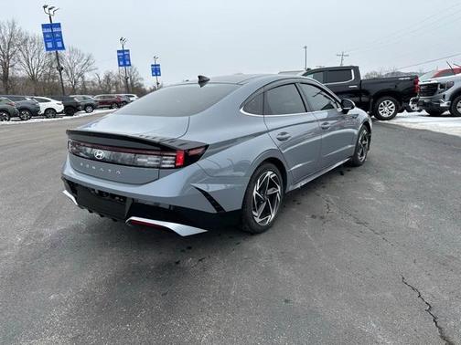 2024 Hyundai SONATA SEL