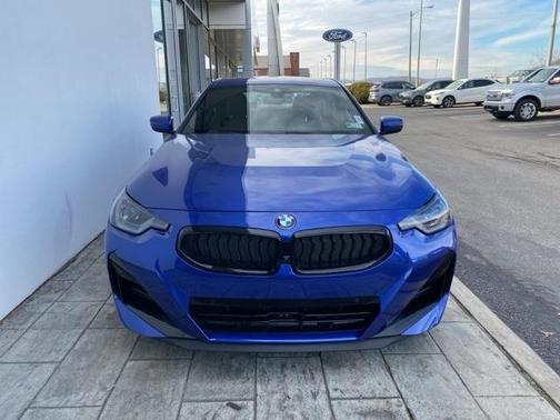 2025 BMW 230 i xDrive