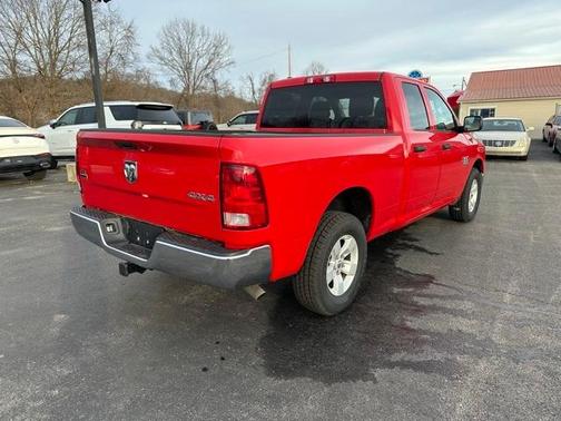 2024 RAM 1500 Classic SLT