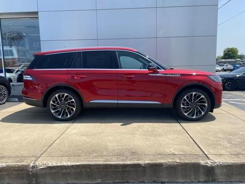2025 Lincoln Aviator Reserve AWD
