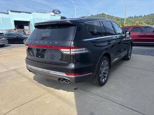 2025 Lincoln Aviator Premiere