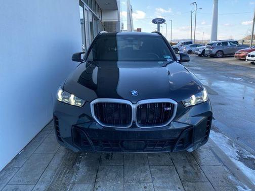 2025 BMW X5 M60i