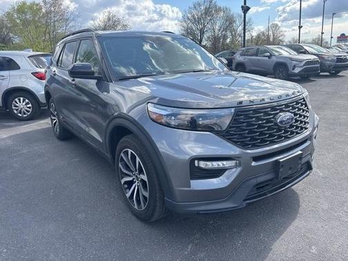 2022 Ford Explorer ST-Line