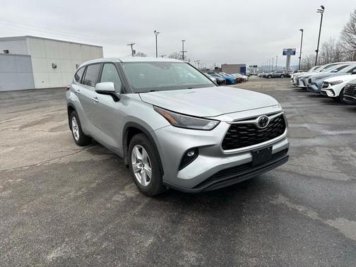 2023 Toyota Highlander L