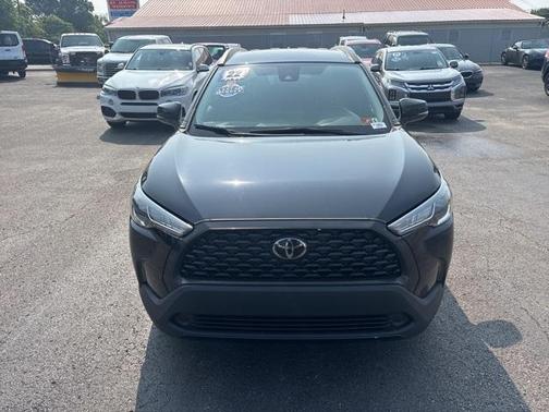 2022 Toyota Corolla Cross LE
