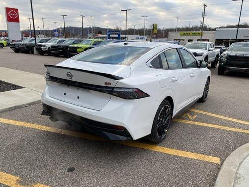 Aspen White 2026 Nissan Sentra SR