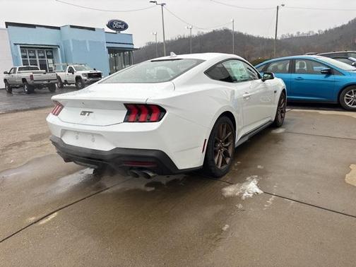 2026 Ford Mustang GT Premium