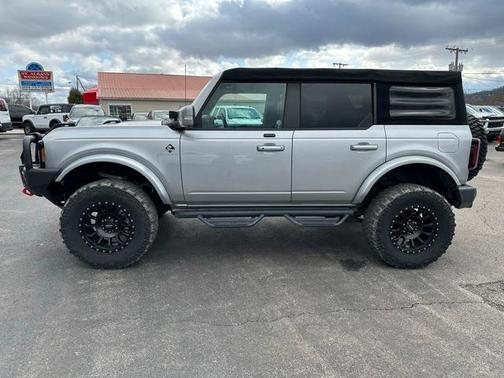2021 Ford Bronco Outer Banks