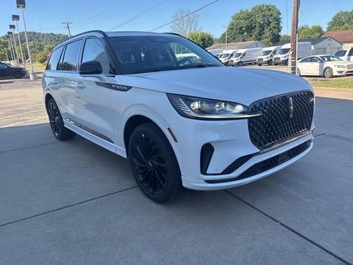 2025 Lincoln Aviator Reserve AWD