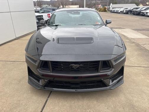 2026 Ford Mustang Dark Horse