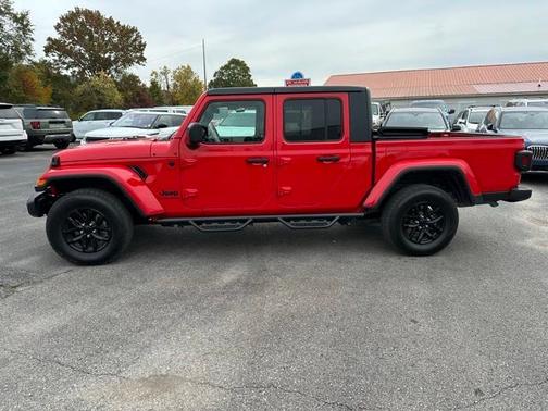 2021 Jeep Gladiator Sport