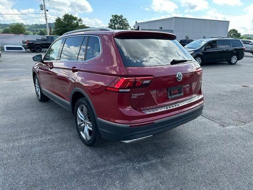 2021 Volkswagen Tiguan 2.0T SEL