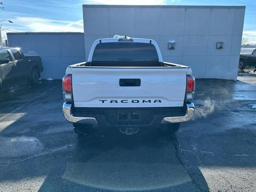 2020 Toyota Tacoma 