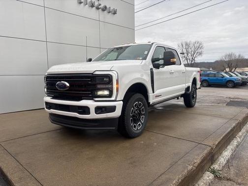 2026 Ford F-250 Platinum