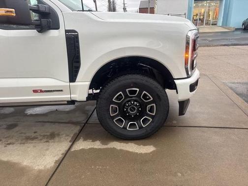 2026 Ford F-250 Platinum