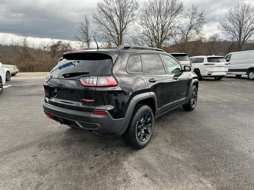 2021 Jeep Cherokee Trailhawk