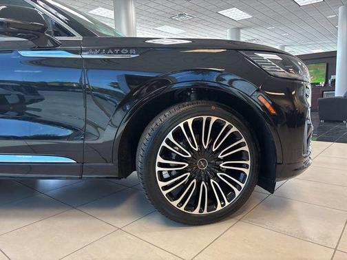 2025 Lincoln Aviator Black Label AWD