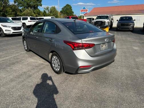 2022 Hyundai Accent SE