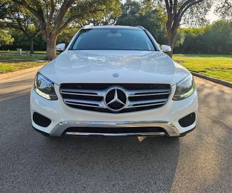 2016 Mercedes-Benz GLC 300 Base