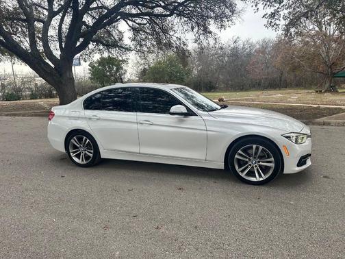 2018 BMW 330 330i 4dr Sedan