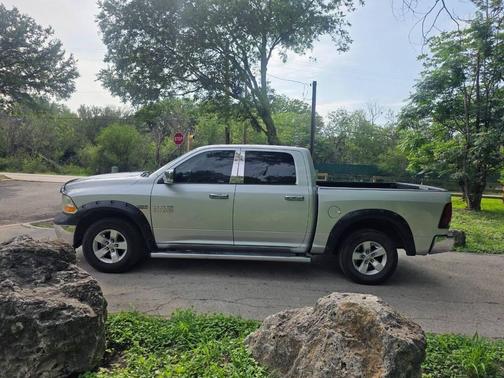 Bright Silver Metallic Clearcoat 2018 RAM 1500 Tradesman
