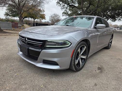 2017 Dodge Charger SE