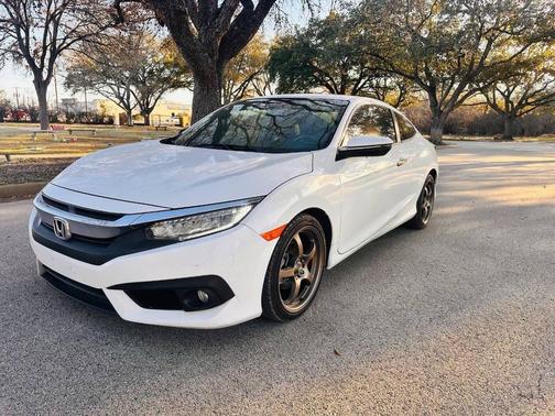 2016 Honda Civic Touring