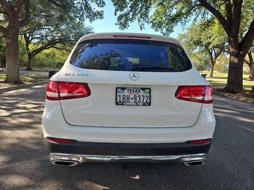 2016 Mercedes-Benz GLC 300 Base