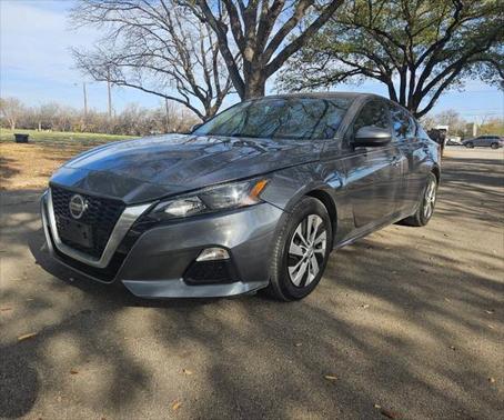 2022 Nissan Altima S FWD