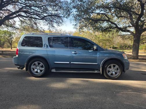 2012 Nissan Armada Platinum