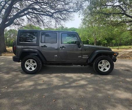 2014 Jeep Wrangler Unlimited Sport