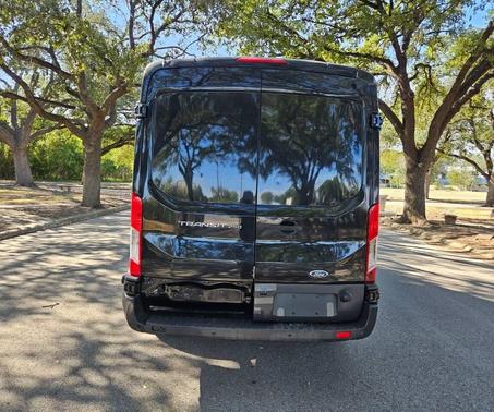 2015 Ford Transit-250 Base