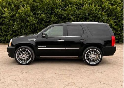 Black 2013 Cadillac Escalade Platinum Edition