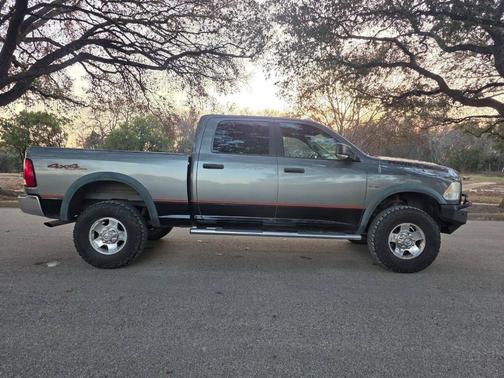 2012 RAM 2500 Powerwagon