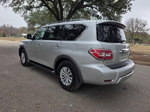 2017 Nissan Armada SV