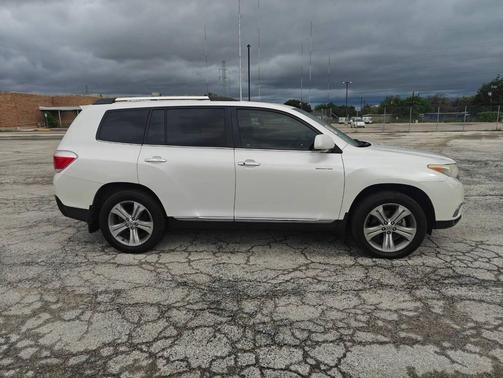 Blizzard Pearl 2012 Toyota Highlander Limited