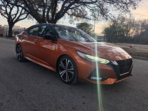 2020 Nissan Sentra SR