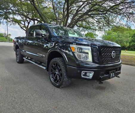 2017 Nissan Titan XD PRO-4X