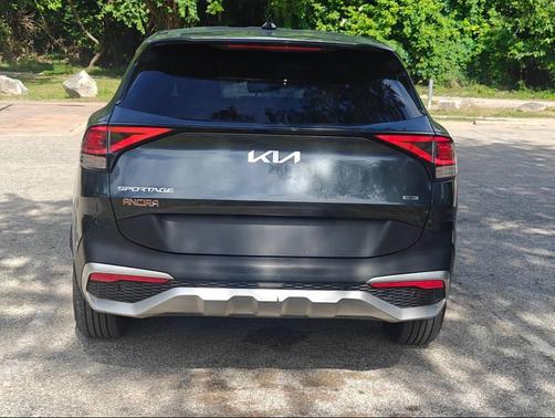 Gravity Gray 2023 Kia Sportage Hybrid LX