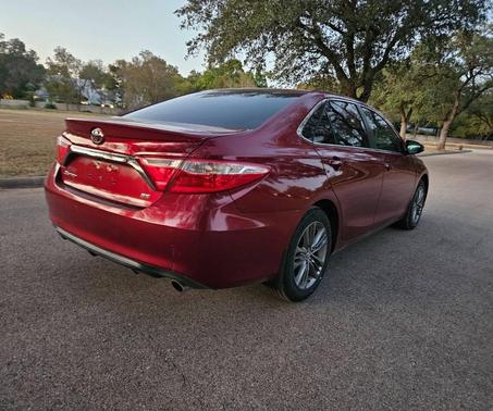 2015 Toyota Camry SE