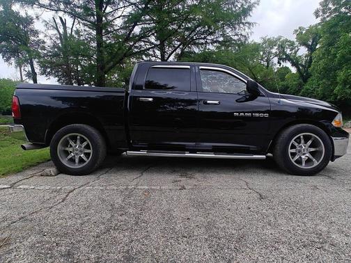 Black Clearcoat 2012 RAM 1500 SLT