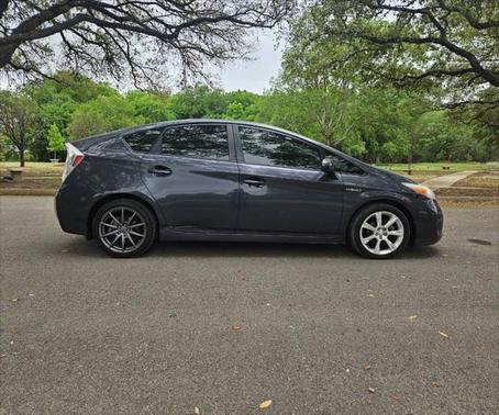 2014 Toyota Prius Two