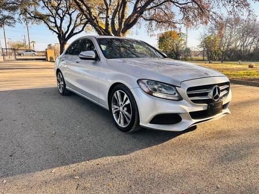 2016 Mercedes-Benz C-Class Luxury