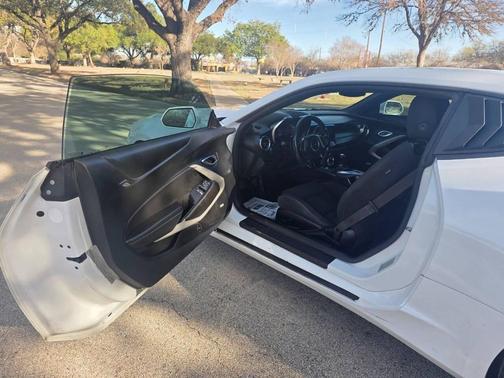 2021 Chevrolet Camaro 1LT