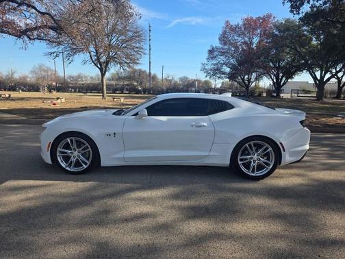 2021 Chevrolet Camaro 1LT