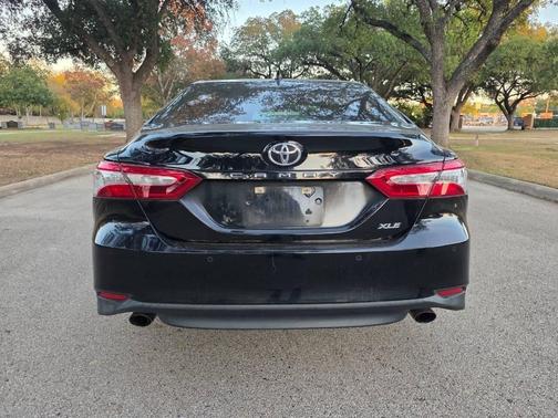 2018 Toyota Camry XLE