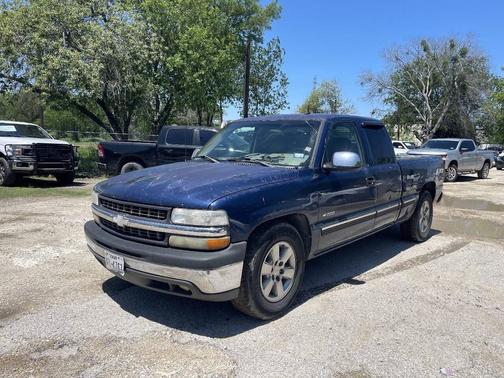 Indigo Blue Metallic 2002 Chevrolet Silverado 1500 LS