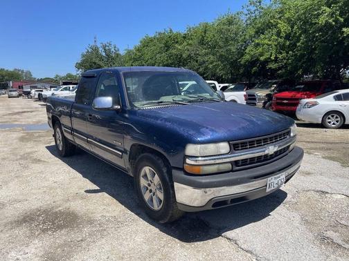 Indigo Blue Metallic 2002 Chevrolet Silverado 1500 LS